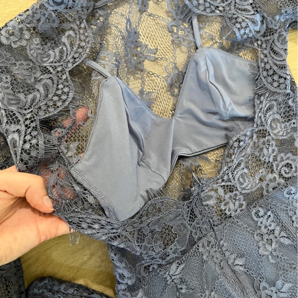 Revolve - NBD - Periwinkle Open Back Lace Midi Dress - Size S - Picture 6 of 7